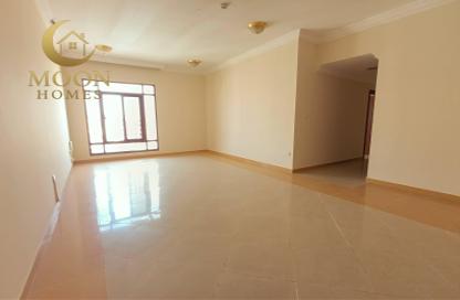 Apartment - 3 Bedrooms - 3 Bathrooms for rent in Al Mansoura - Al Mansoura - Doha