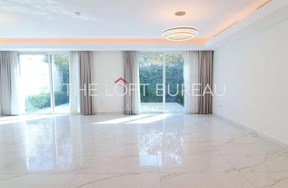 Villa - 5 Bedrooms - 6 Bathrooms for rent in Floresta Gardens - Floresta Gardens - The Pearl Island - Doha