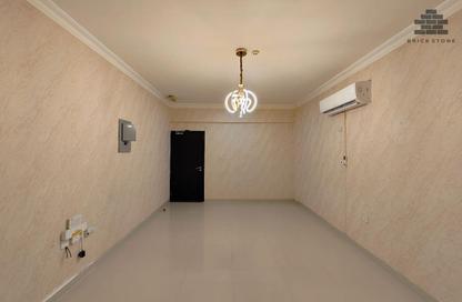 Apartment - 2 Bedrooms - 2 Bathrooms for rent in Old Airport Road - Old Airport Road - Doha Apartment - 2 Bedrooms - 2 Bathrooms for rent in Old Airport Road - Old Airport Road - Doha