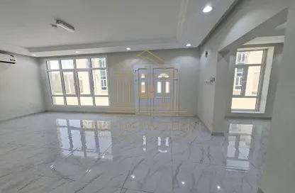 مجمع سكني - 4 غرف نوم - 4 حمامات للايجار في وادي المرخ - مريخ - المريخ - الدوحة