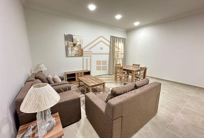 1003858 - Property Image 2