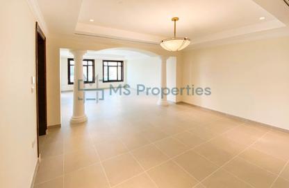 Townhouse - 2 - 3 for rent in West Porto Drive - Porto Arabia - The Pearl Island - Doha
