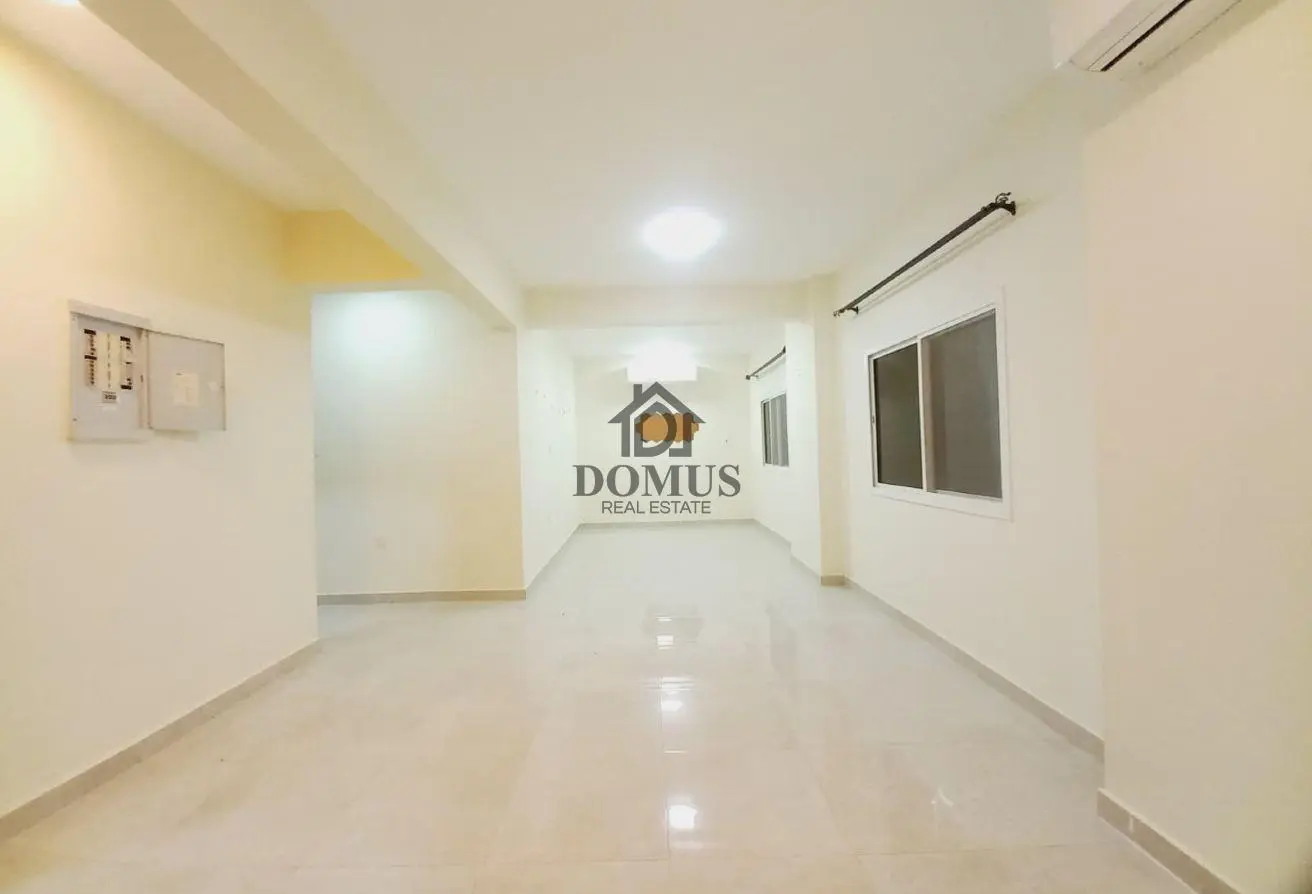 63810434 - Property Main Image