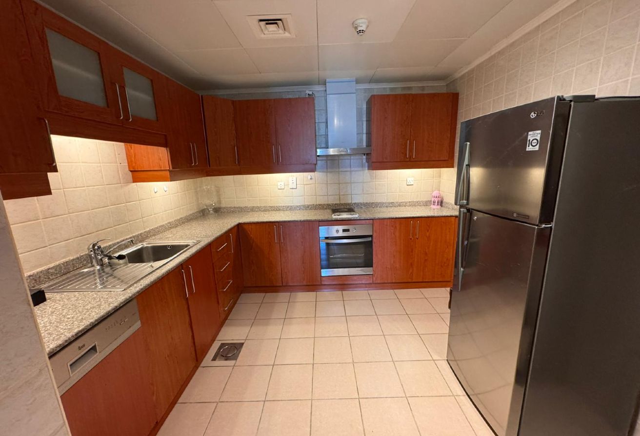 Beatiful 1BHK in Porto Arabia with water view thumbnail 6