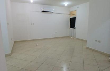Apartment - 2 Bedrooms - 2 Bathrooms for rent in Fereej Bin Omran - Doha