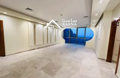 شقة - 2 غرف نوم - 3 حمامات للايجار في برج زجزاج  ب - أبراج زجزاج - الخليج الغربي - الدوحة