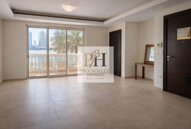 1027873 - Property Image 3