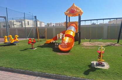 Villa - 4 Bedrooms - 5 Bathrooms for rent in Bu Hamour Street - Abu Hamour - Doha