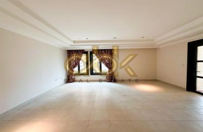 Apartment - 3 - 4 for sale in East Porto Drive - Porto Arabia - The Pearl Island - Doha