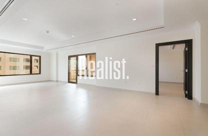 Apartment - 1 Bedroom - 2 Bathrooms for rent in West Porto Drive - Porto Arabia - The Pearl Island - Doha