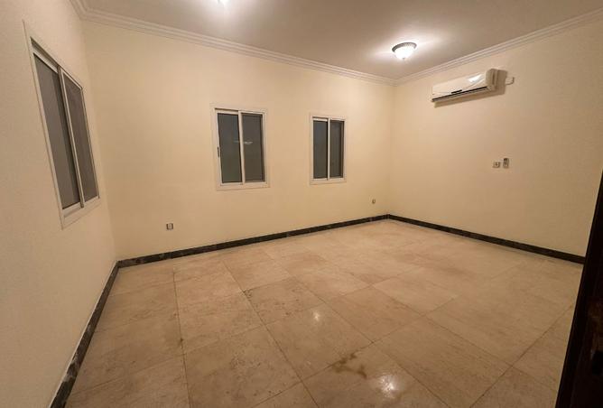 1002826 - Property Image 2