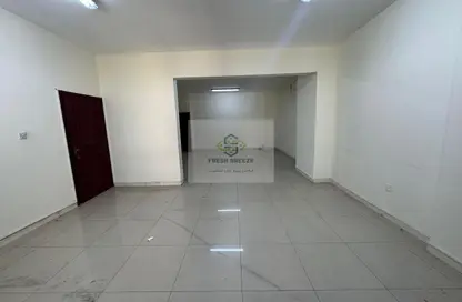 شقة - 3 غرف نوم - 4 حمامات للايجار في منتزه 70 - المنتزه - الدوحة
