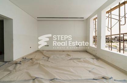 Villa - 7 - 7+ for sale in Huzoom Villas - Lusail City - Lusail