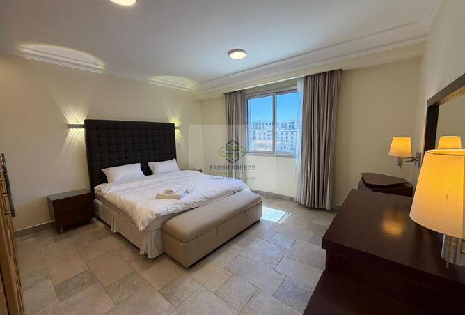 57138420 - Property Main Image