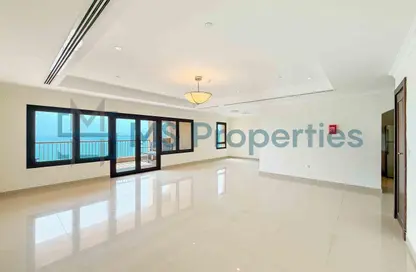 Apartment - 2 Bedrooms - 3 Bathrooms for rent in West Porto Drive - Porto Arabia - The Pearl Island - Doha