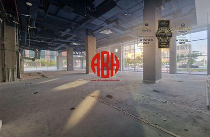 Retail - Studio for rent in Lusail Marina Heights - Marina District - Lusail