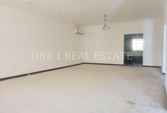 57082512 - Property Image 3