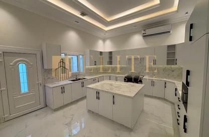 Villa - 7+ - 7+ for sale in Al Hadara Street - Al Thumama - Doha
