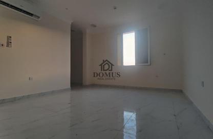 Apartment - 4 - 2 for rent in Tadmur Street - Old Airport Road - Doha