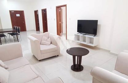 Apartment - 1 Bedroom - 2 Bathrooms for rent in Al Sadd Road - Al Sadd - Doha