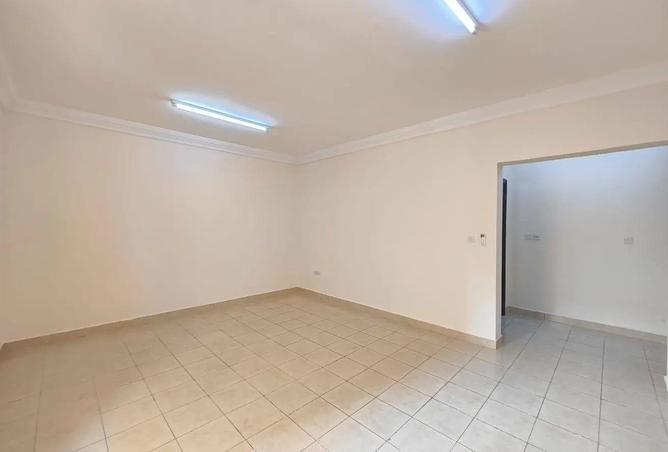 1030279 - Property Image 3