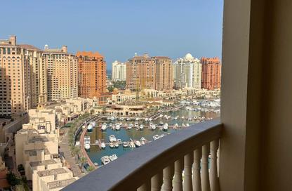 Apartment - 2 Bedrooms - 3 Bathrooms for rent in Porto Arabia - The Pearl Island - Doha