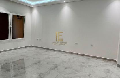 Apartment - 2 Bedrooms - 3 Bathrooms for rent in Porto Arabia - The Pearl Island - Doha Apartment - 2 Bedrooms - 3 Bathrooms for rent in Porto Arabia - The Pearl Island - Doha