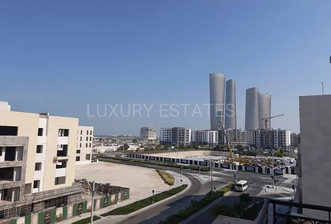 63477839 - Property Image 2