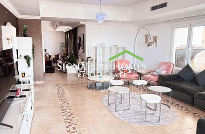 Apartment - 3 Bedrooms - 4 Bathrooms for rent in West Porto Drive - Porto Arabia - The Pearl Island - Doha
