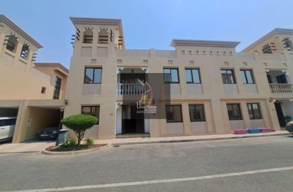 مجمع سكني - 5 غرف نوم - 5 حمامات للايجار في شارع الوعب - الوعب - الدوحة