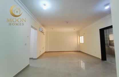 Apartment - 1 Bedroom - 2 Bathrooms for rent in Umm Ghwailina Comm - Umm Ghuwalina - Umm Ghuwailina - Doha Apartment - 1 Bedroom - 2 Bathrooms for rent in Umm Ghwailina Comm - Umm Ghuwalina - Umm Ghuwailina - Doha
