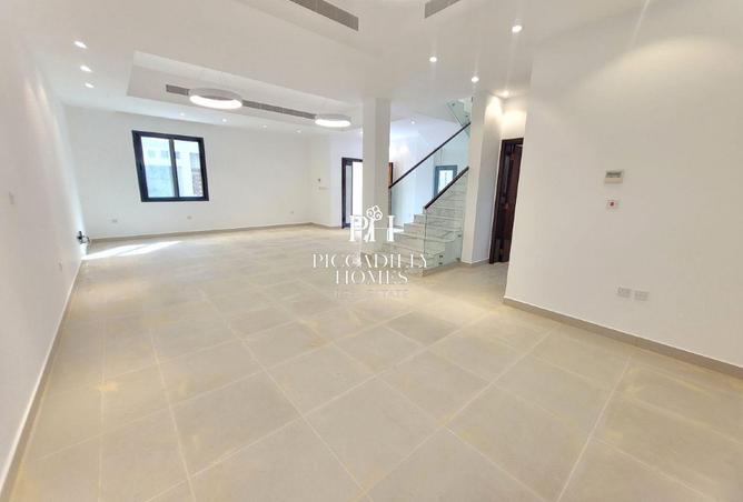 53007234 - Property Image 3