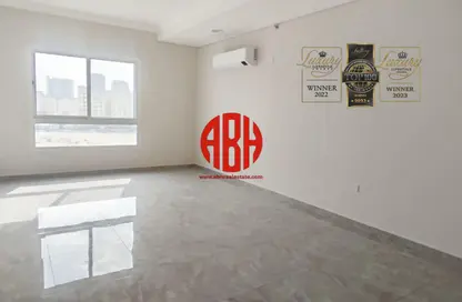 Apartment - 3 Bedrooms - 4 Bathrooms for rent in Musheireb Apartments - Musheireb - Doha Apartment - 3 Bedrooms - 4 Bathrooms for rent in Musheireb Apartments - Musheireb - Doha