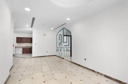 Apartment - 3 Bedrooms - 3 Bathrooms for rent in Al Sadd Road - Al Sadd - Doha