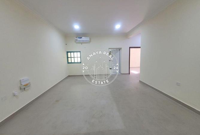 61280755 - Property Main Image