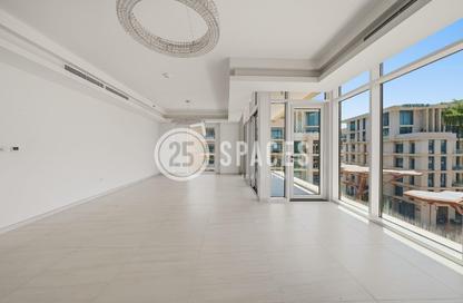 Apartment - 2 Bedrooms - 4 Bathrooms for sale in Crystal Residence - Gewan Island - The Pearl Island - Doha