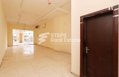 Shop - Studio - 1 for rent in Al Hanaa Street - Al Gharrafa - Doha