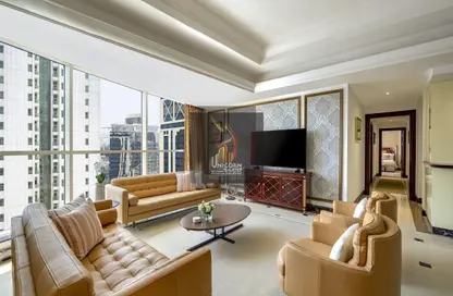 Hotel Apartments - 3 Bedrooms - 3 Bathrooms for rent in West Bay Tower - West Bay - West Bay - Doha