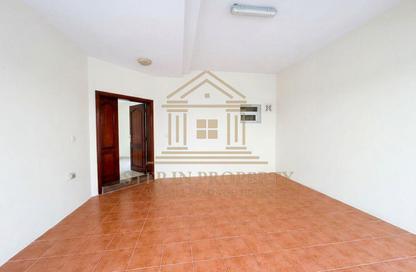 مجمع سكني - 3 غرف نوم - 4 حمامات للايجار في شارع الوعب - الوعب - الدوحة