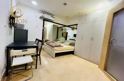 Apartment - Studio - 1 Bathroom for rent in Umm Ghwailina Comm - Umm Ghuwalina - Umm Ghuwailina - Doha Apartment - Studio - 1 Bathroom for rent in Umm Ghwailina Comm - Umm Ghuwalina - Umm Ghuwailina - Doha