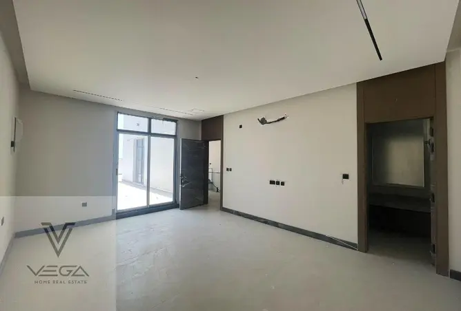 63133690 - Property Image 3