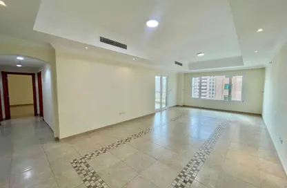 شقة - 2 غرف نوم - 3 حمامات للايجار في برج 10 - بورتو أرابيا - جزيرة اللؤلؤة - الدوحة