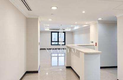 Apartment - 1 - 2 for rent in West Porto Drive - Porto Arabia - The Pearl Island - Doha