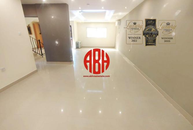 51998447 - Property Image 2