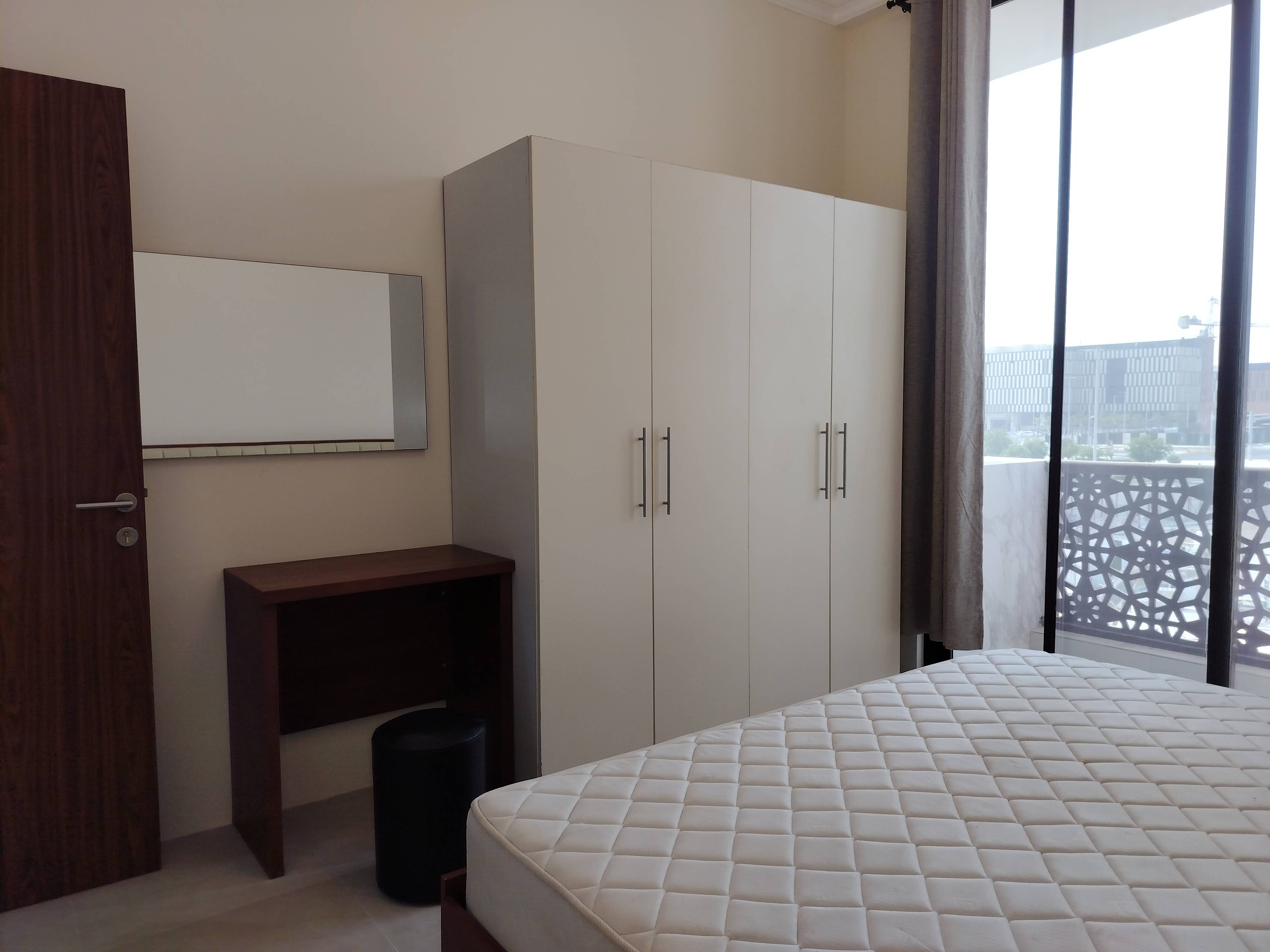 2 Months Free – 2 BHK Furnished Apartment fox hill thumbnail 12