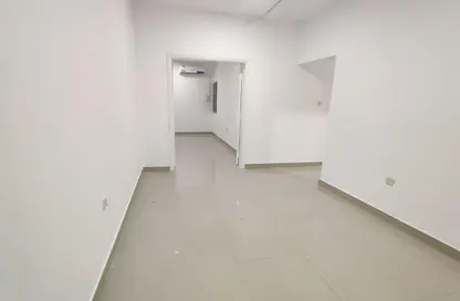 Apartment - 3 Bedrooms - 3 Bathrooms for rent in Najma Street - Najma - Doha