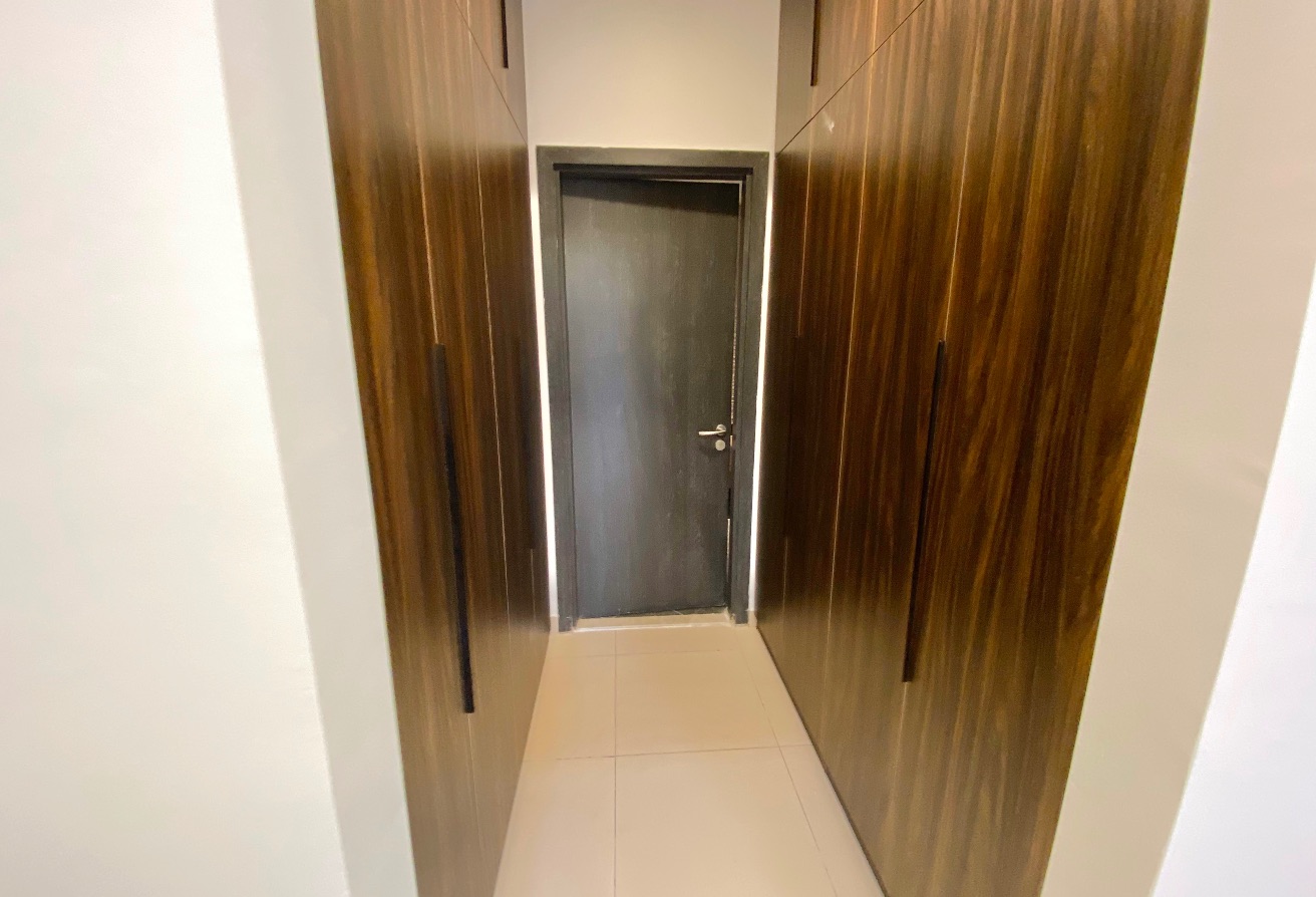Luxury 2BHK+Maid |Spacious Balcony|Prime Location thumbnail 11