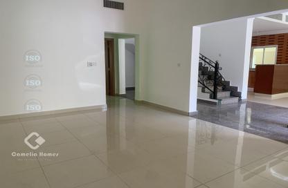 Villa - 4 Bedrooms - 3 Bathrooms for rent in Al Hanaa Street - Al Gharrafa - Doha