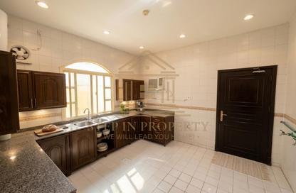 Villa - 4 - 3 for rent in Old Airport Residential Apartments - Old Airport Road - Doha