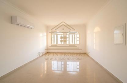 Villa - 4 - 3 for rent in Old Airport Residential Apartments - Old Airport Road - Doha